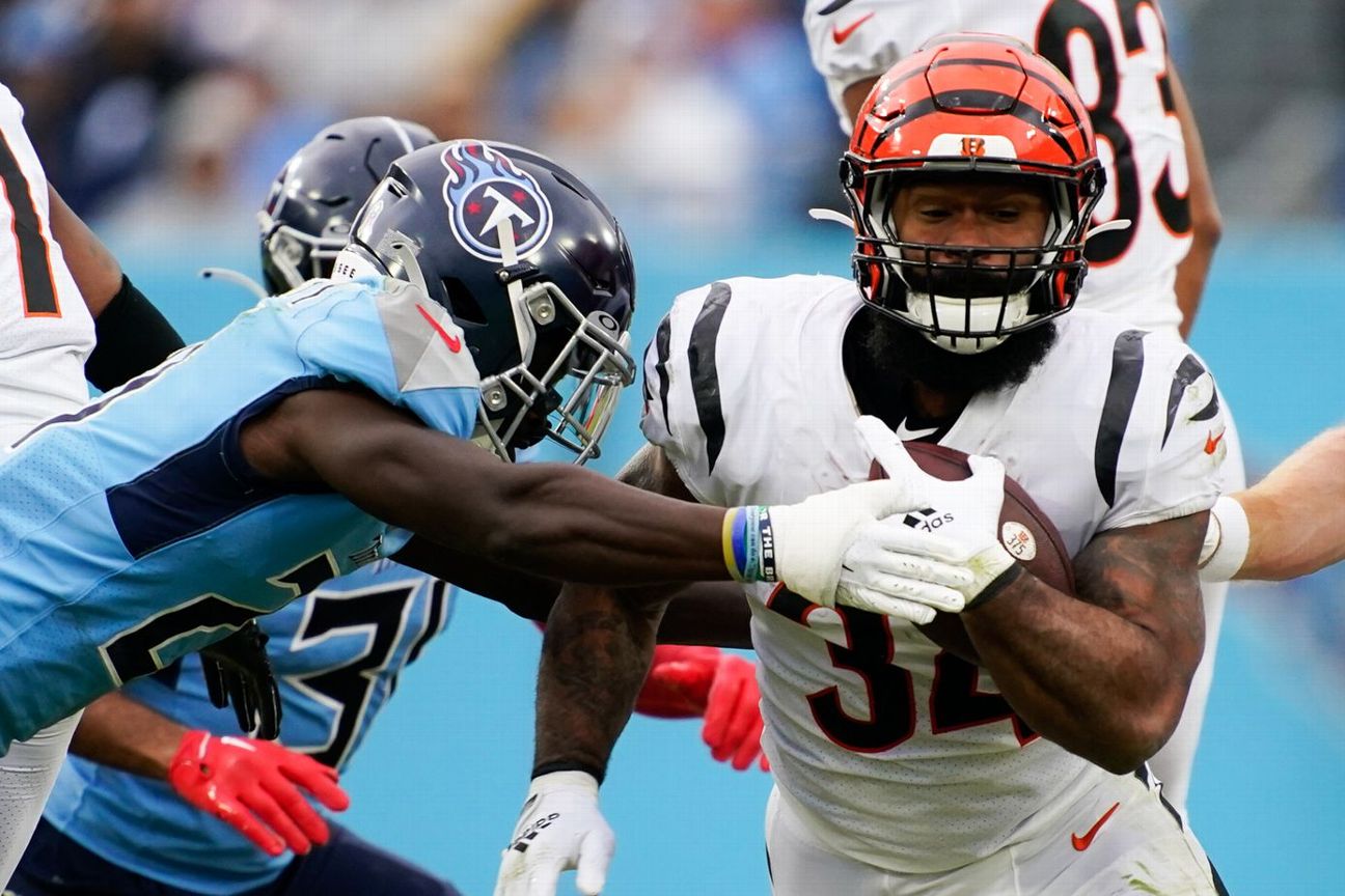 Source: Broncos, RB Perine agree on 2-year pact Source: Broncos, RB Perine agree on 2-year pact